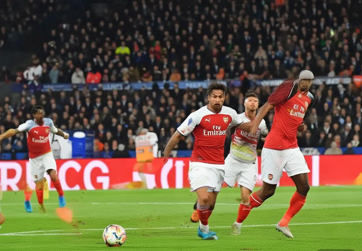 欧冠小组赛：曼城逆转皇马占先机，阿森纳全胜锁定头名，穆里尼奥罗马胜那不勒斯